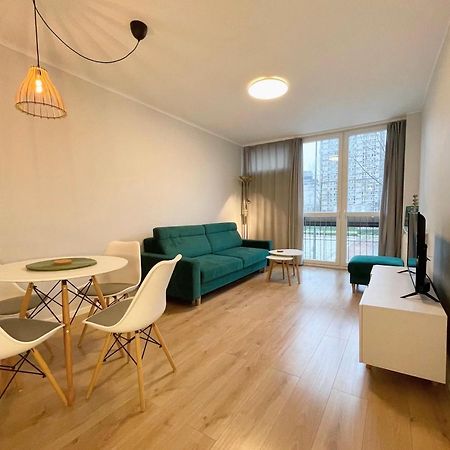 Apartament przy Atrium, stacja metra Rondo ONZ Warszawa Zewnętrze zdjęcie