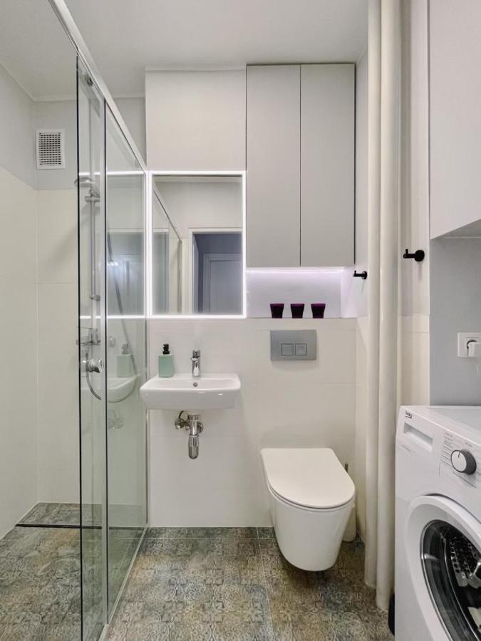 Apartament przy Atrium, stacja metra Rondo ONZ Warszawa Zewnętrze zdjęcie